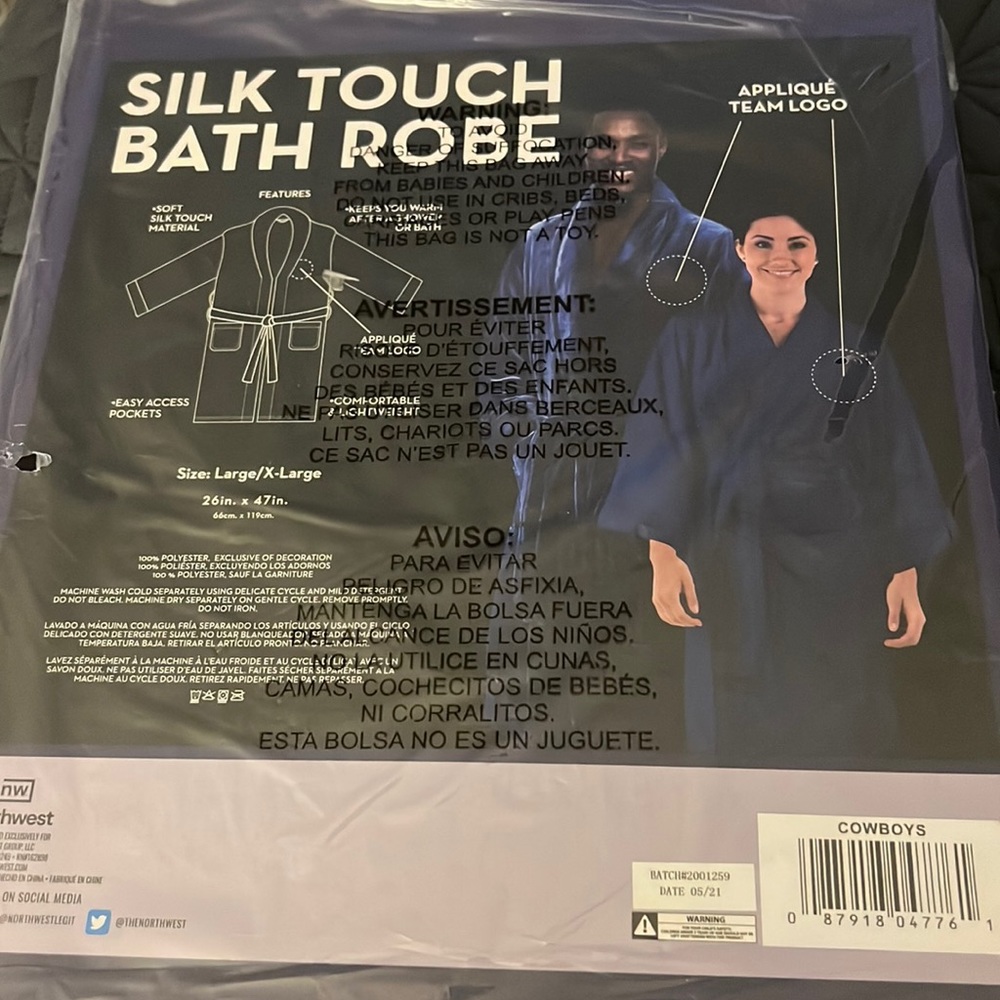 New!! NFL silk Dallas Cowboys robe
